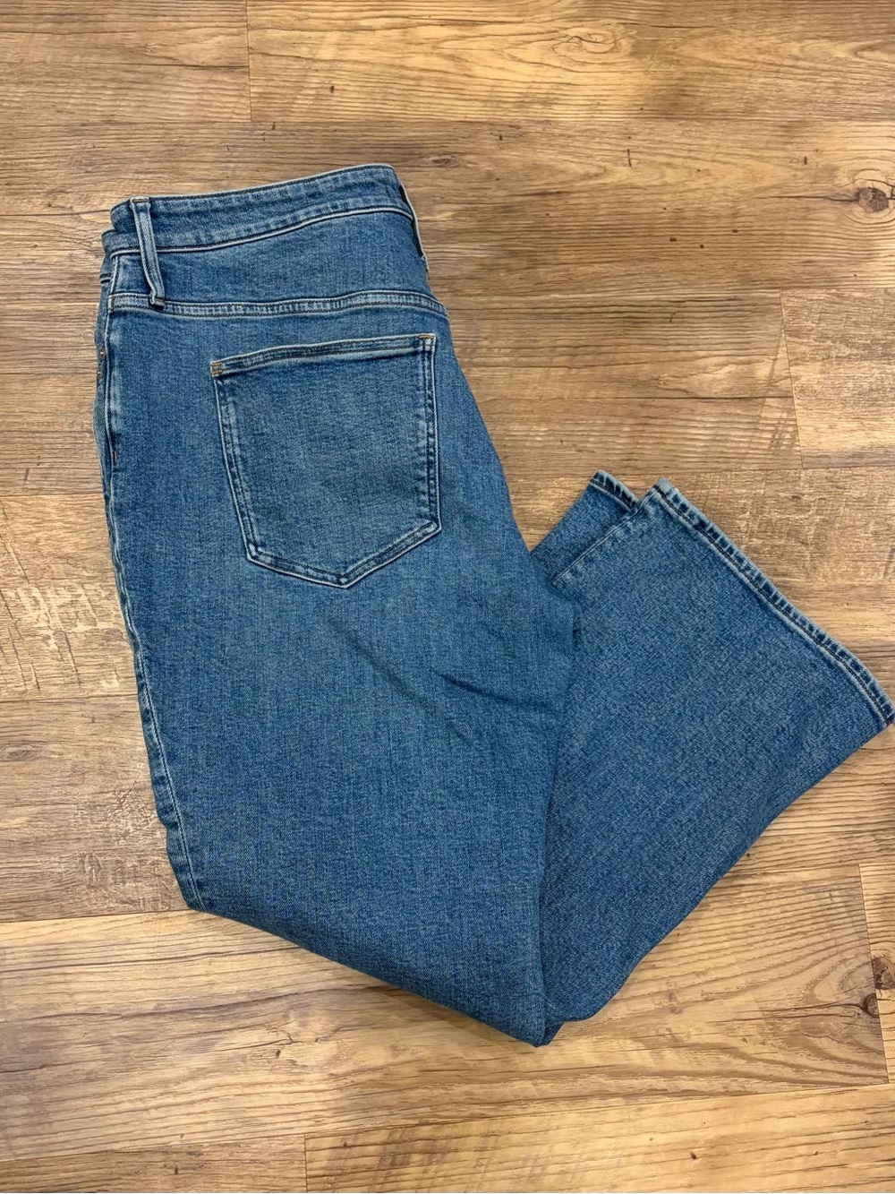 Madewell Curvy Kick Out Jeans - Mid Wash Denim